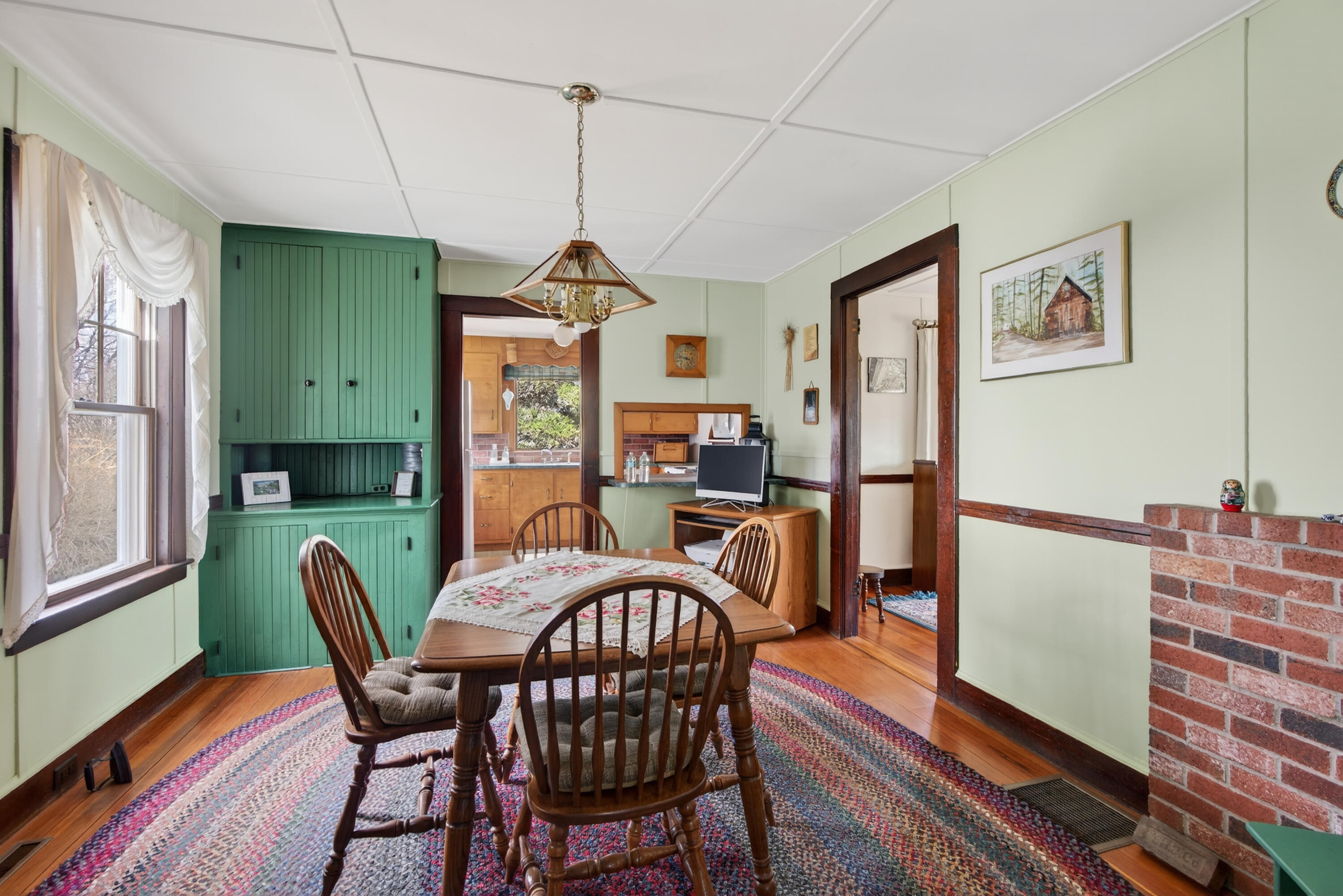 17 Seabury Road York, ME 03909 - Photo 10 of 21 Informal dining