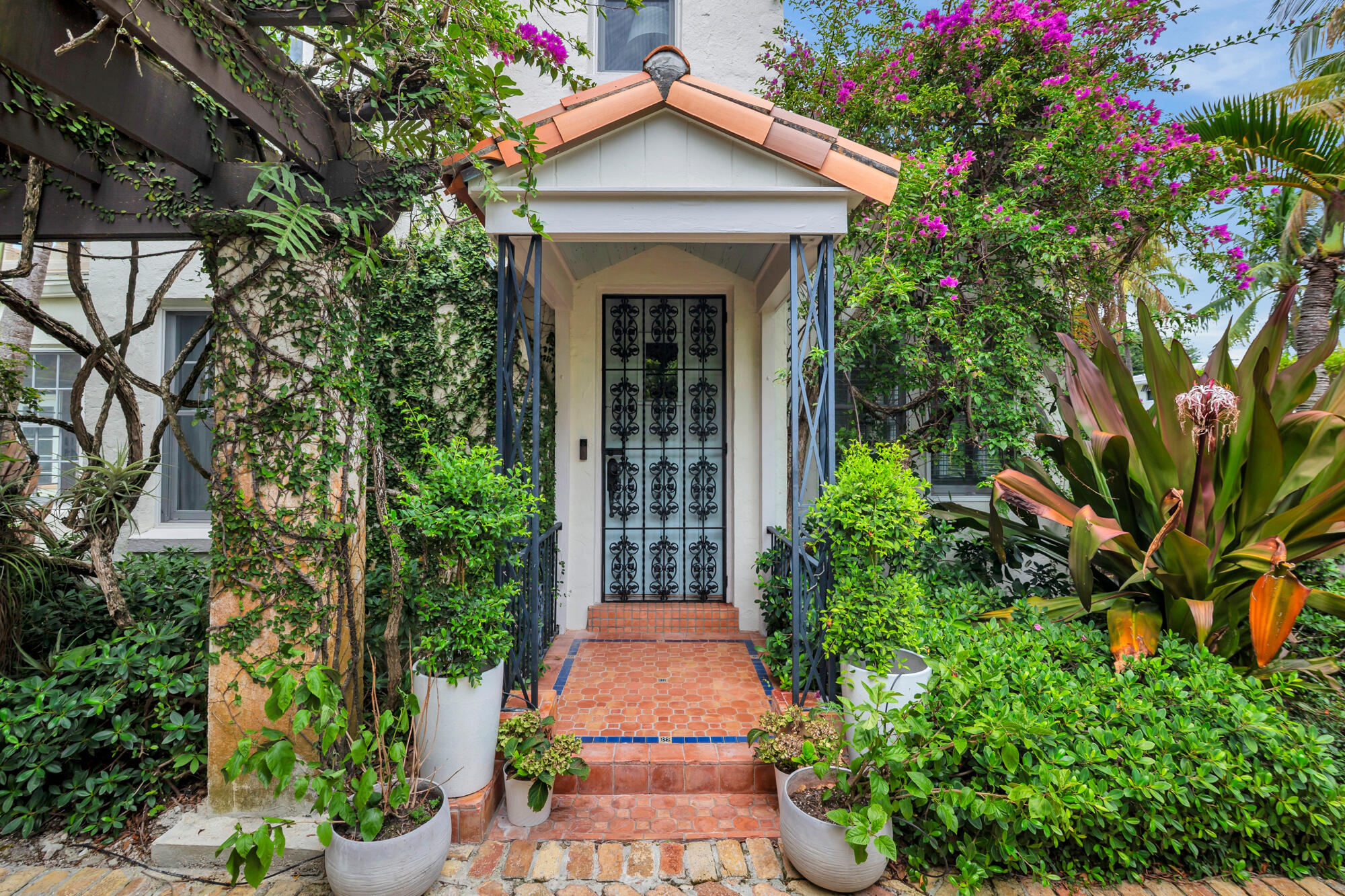 230 Sunset Road West Palm Beach, FL 33401 - Photo 55 of 55 Front entry