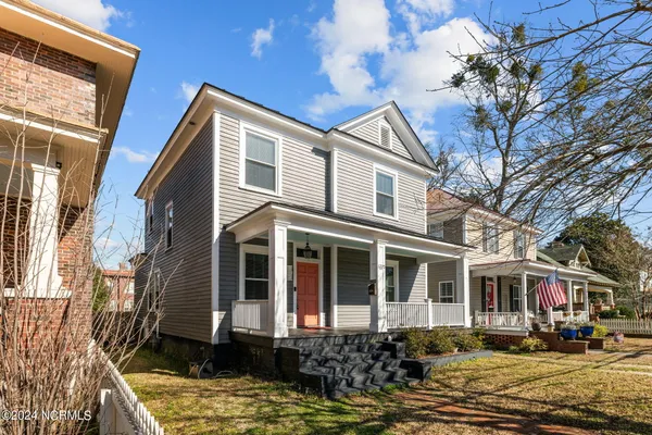 $2,115 | 1220 National Avenue, New Bern, NC 28560