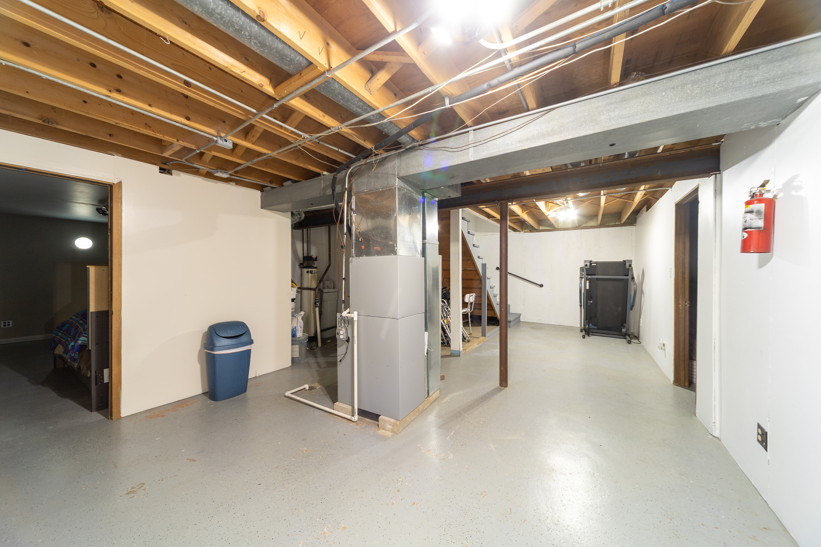 1201 Scarlet Drive Addison, IL 60101 - Photo 14 of 19