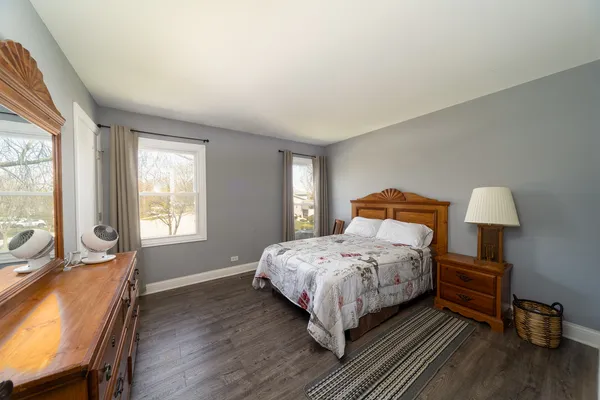 $539,900 | 1201 Scarlet Drive, Addison, IL 60101