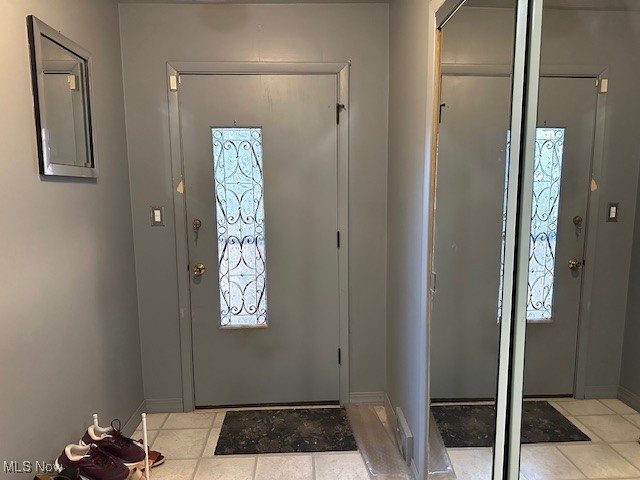 2126 Miami Road Euclid, OH 44117 - Photo 6 of 28 View of tiled foyer