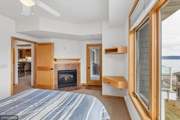 $319,000 | 1215 North Lakeshore Drive, Unit 307, Lake City, MN 55041