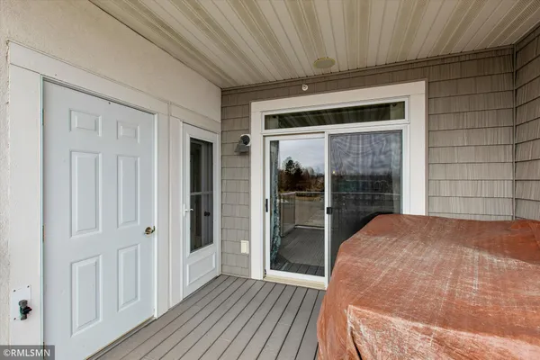 $319,000 | 1215 North Lakeshore Drive, Unit 307, Lake City, MN 55041