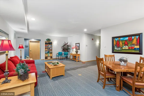 $319,000 | 1215 North Lakeshore Drive, Unit 307, Lake City, MN 55041