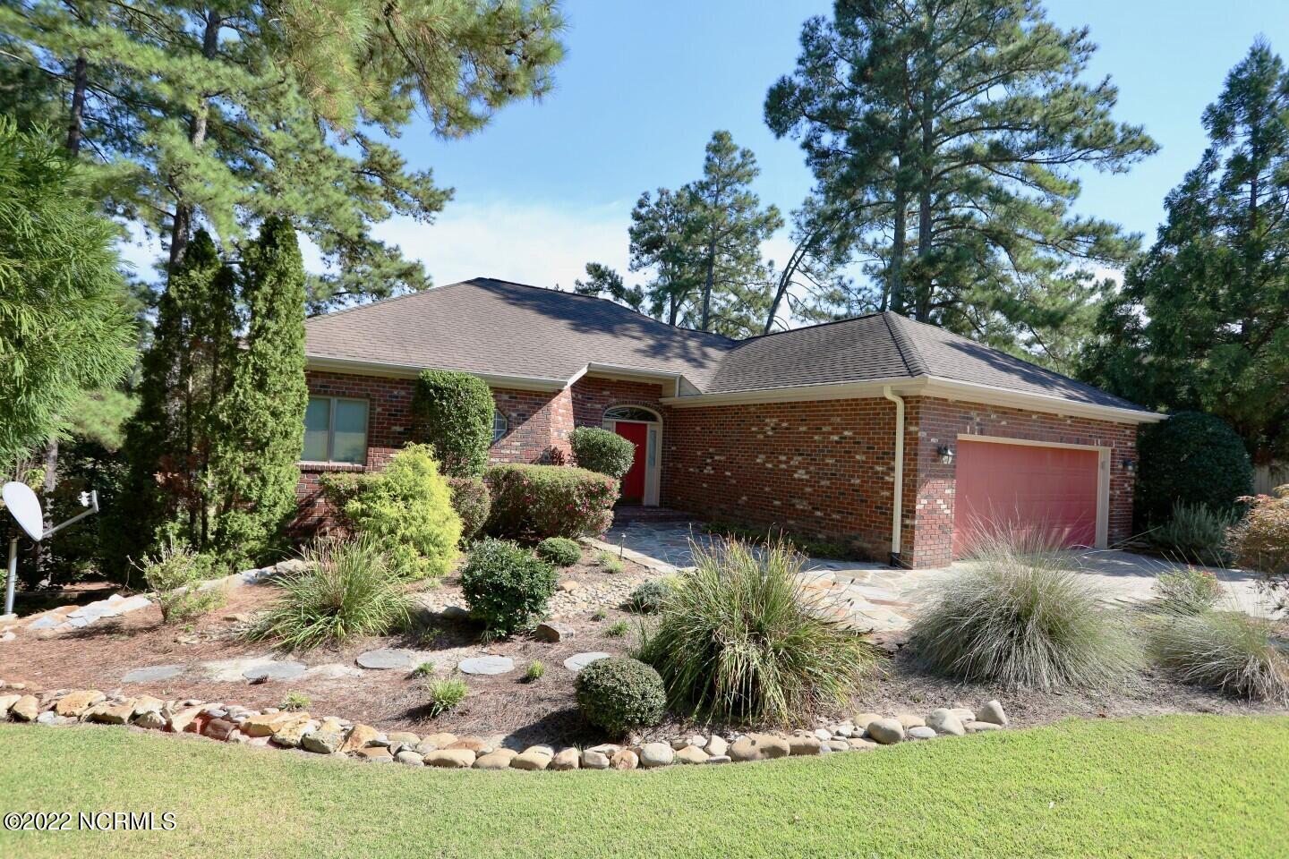180 Ridgewood Road Pinehurst, NC 28374 - Photo 2 of 56 1664314862121