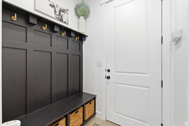 596 South Meade Street Mapleton, UT 84664 - Photo 9 of 38 View of mudroom