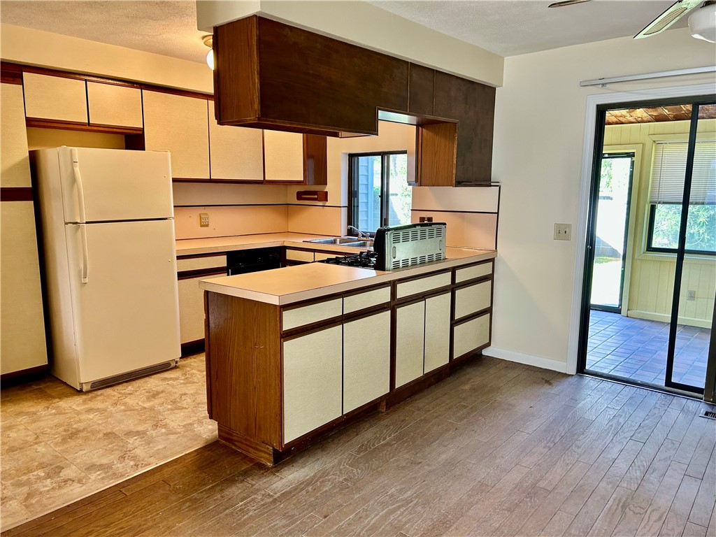 4156 Post Road, Unit 21 Warwick, RI 02818 - Photo 13 of 23 Gallery Image 13