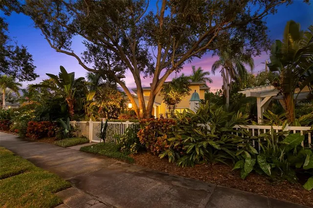 $1,495,000 | 1417 Beach Drive Northeast, St. Petersburg, FL 33704