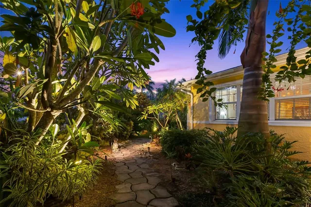 $1,495,000 | 1417 Beach Drive Northeast, St. Petersburg, FL 33704