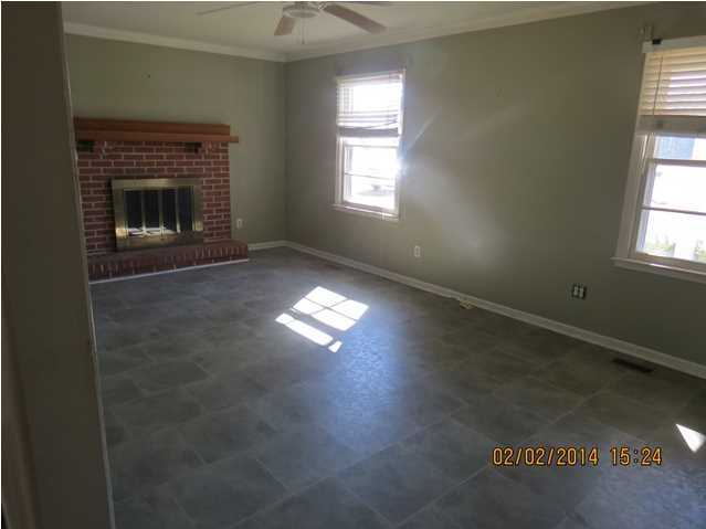 446 Starbrook Road Smoaks, SC 29481 - Photo 5 of 12 Additional Photo
