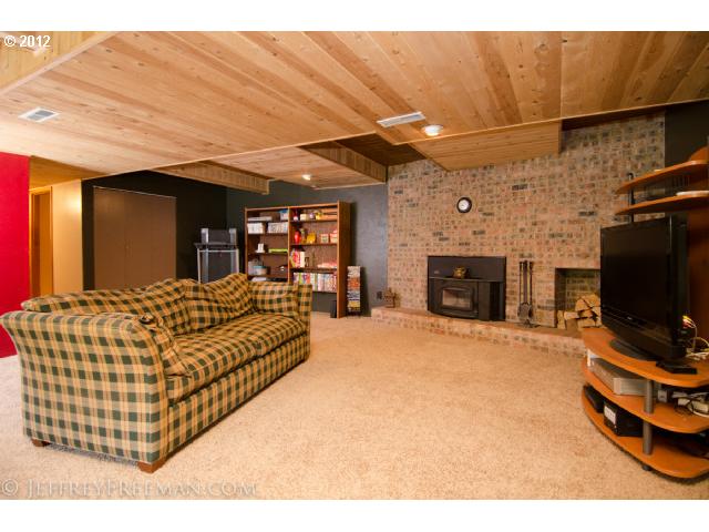 21625 Johnson Road West Linn, OR 97068 - Photo 12 of 16 Gallery Image 12