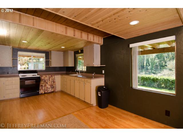 21625 Johnson Road West Linn, OR 97068 - Photo 13 of 16 Gallery Image 13