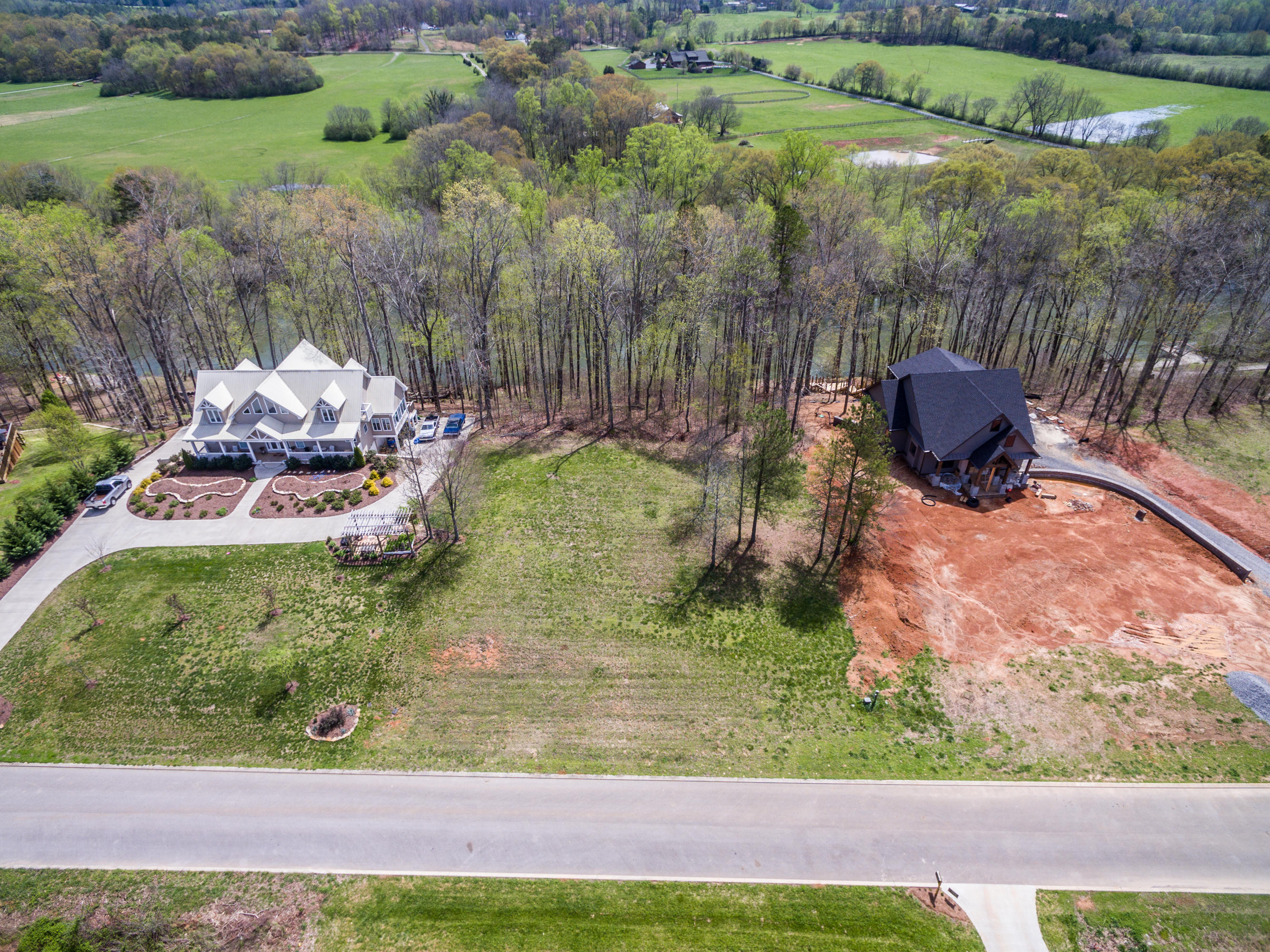 164 Rivers Edge Lane, Unit 16 Benton, TN 37307 - Photo 5 of 14 untitled-4