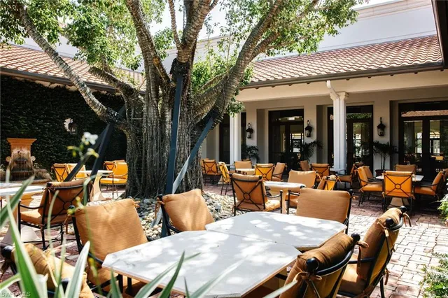 a view of outdoor space yard deck and patio