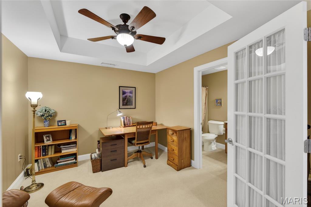 540 North And South Road, Unit 103 University City, MO 63130 - Photo 15 of 19