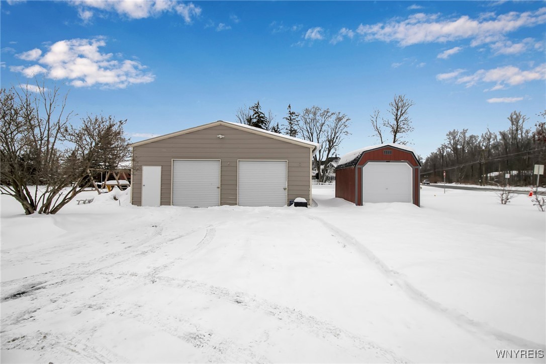 3346 Ewings Road Newfane, NY 14094 - Photo 2 of 31