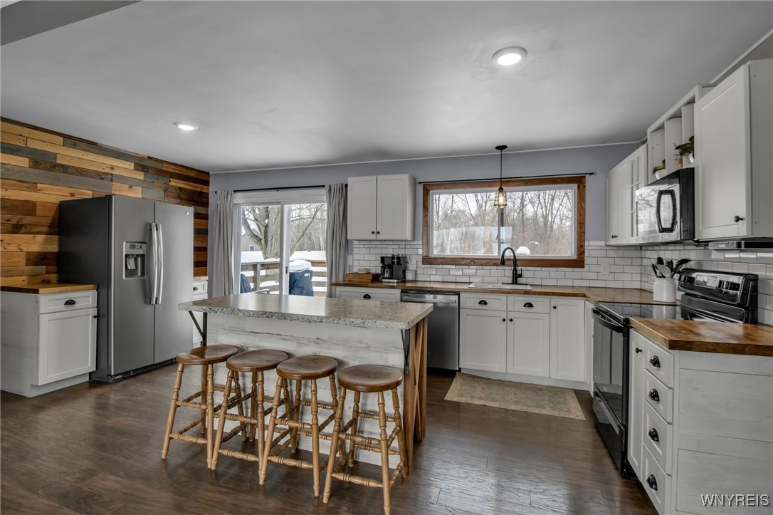 3346 Ewings Road Newfane, NY 14094 - Photo 4 of 31