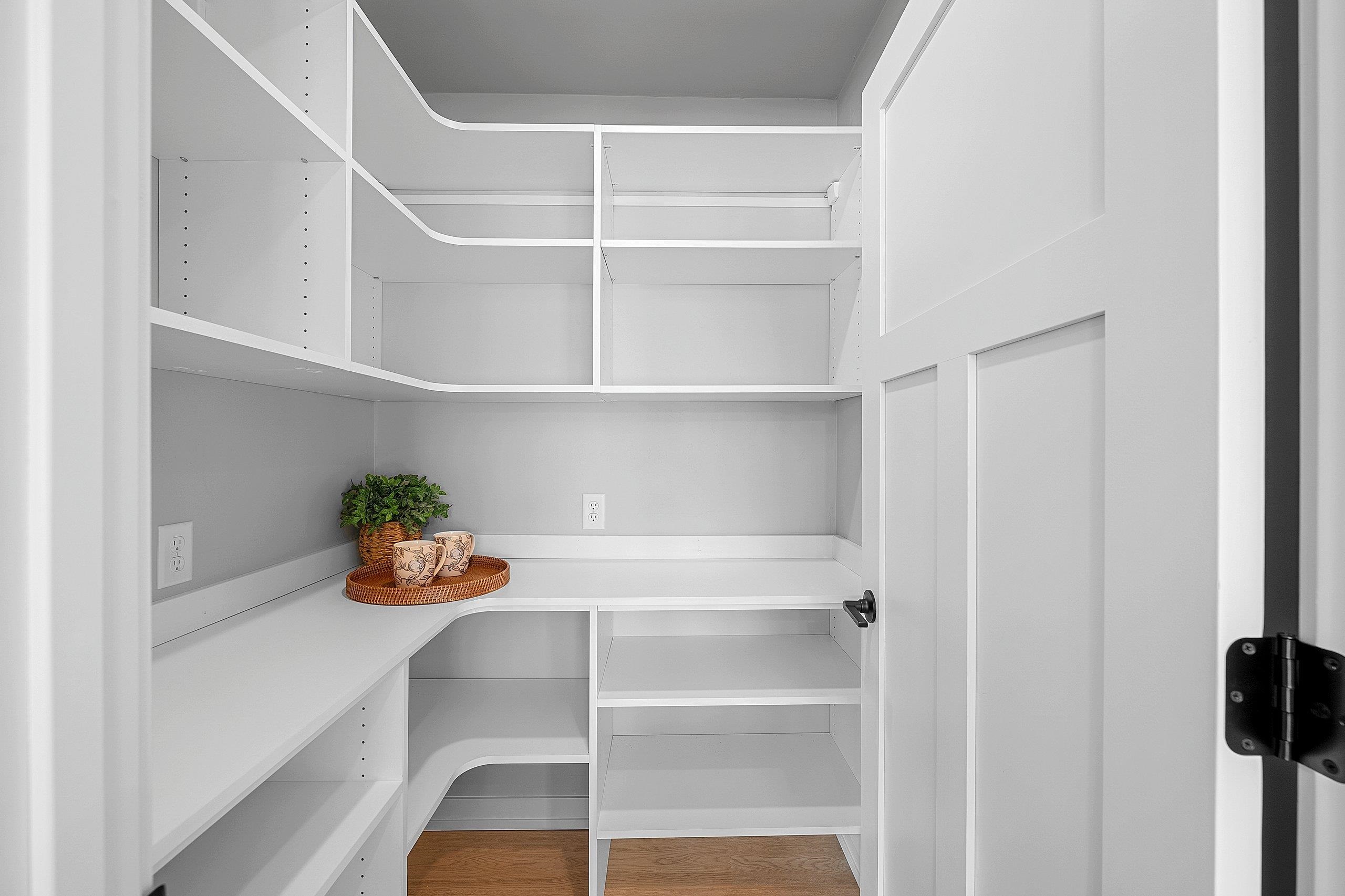 4454 Nature Ridge Green Bay, WI 54313 - Photo 14 of 48