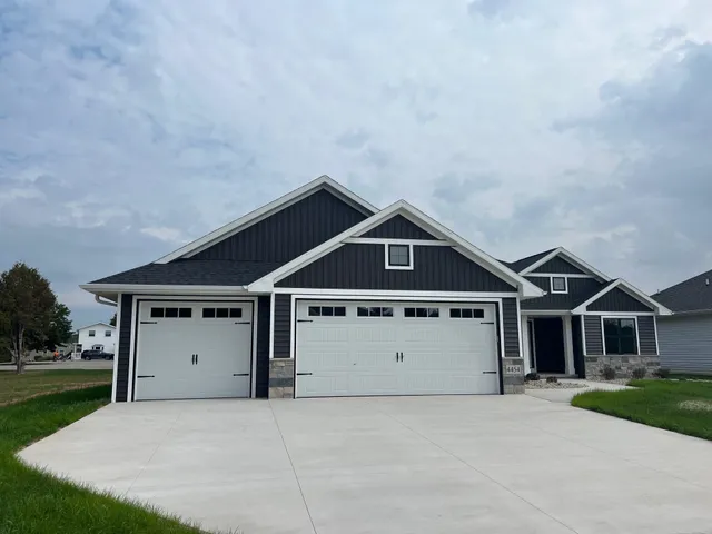 $564,900 | 4454 Nature Ridge, Green Bay, WI 54313