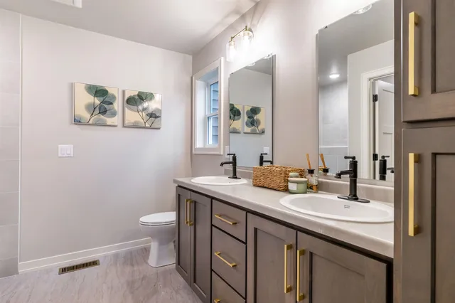 $564,900 | 4454 Nature Ridge, Green Bay, WI 54313