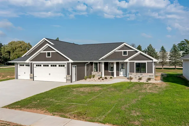 $564,900 | 4454 Nature Ridge, Green Bay, WI 54313