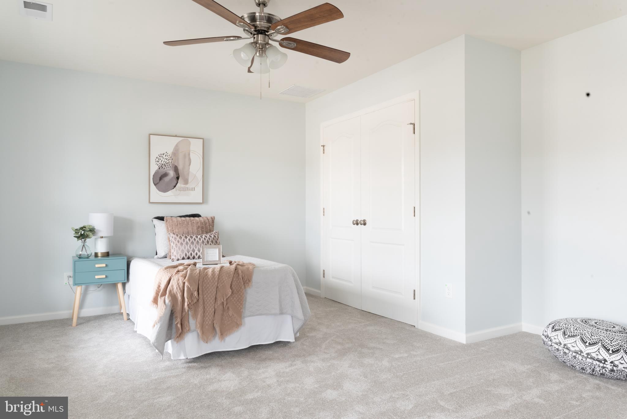 825 Selby Boulevard Edgewater, MD 21037 - Photo 24 of 55 2nd Floor Bedroom