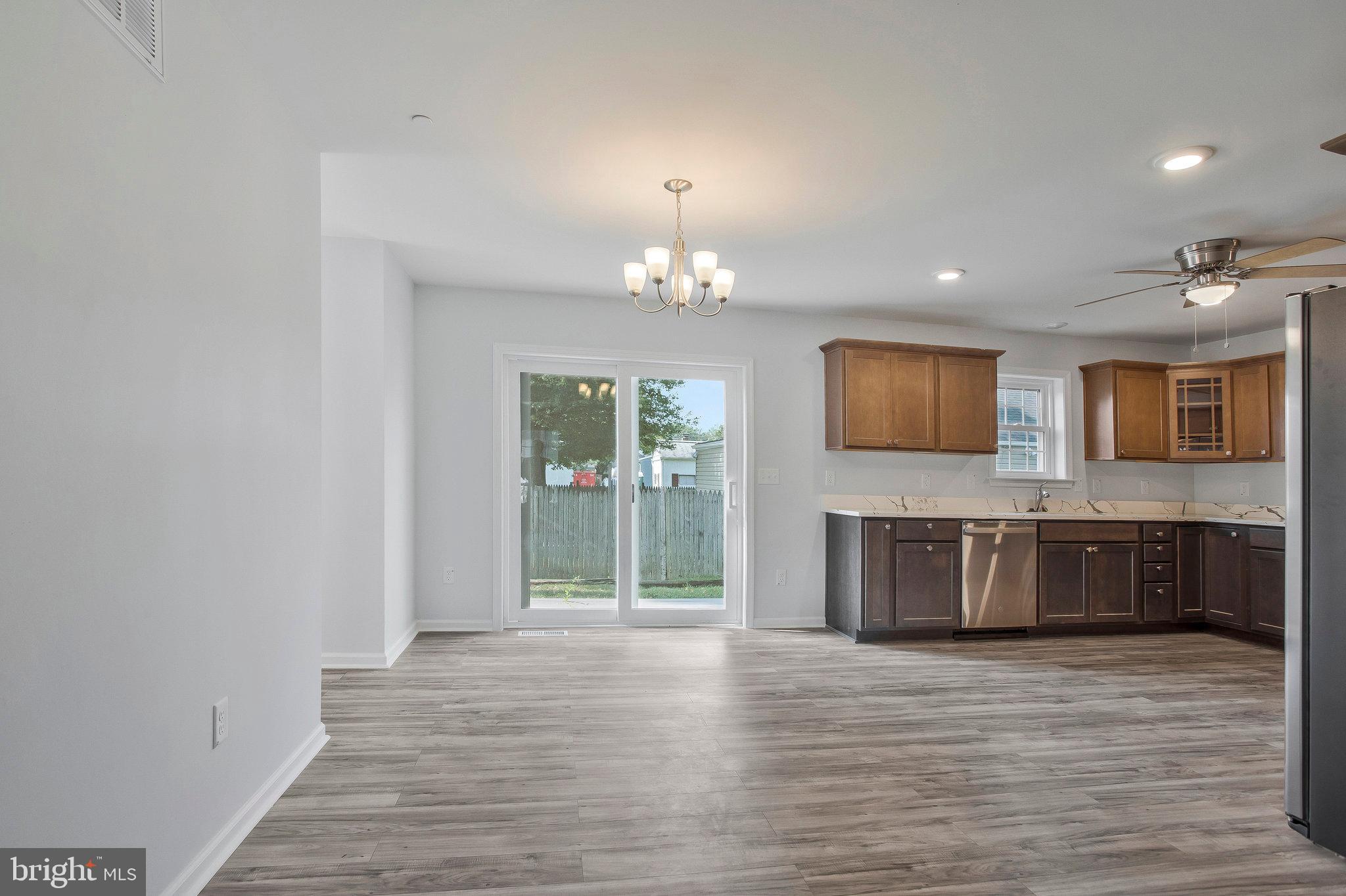 825 Selby Boulevard Edgewater, MD 21037 - Photo 43 of 55 View of dining area off of kitchen