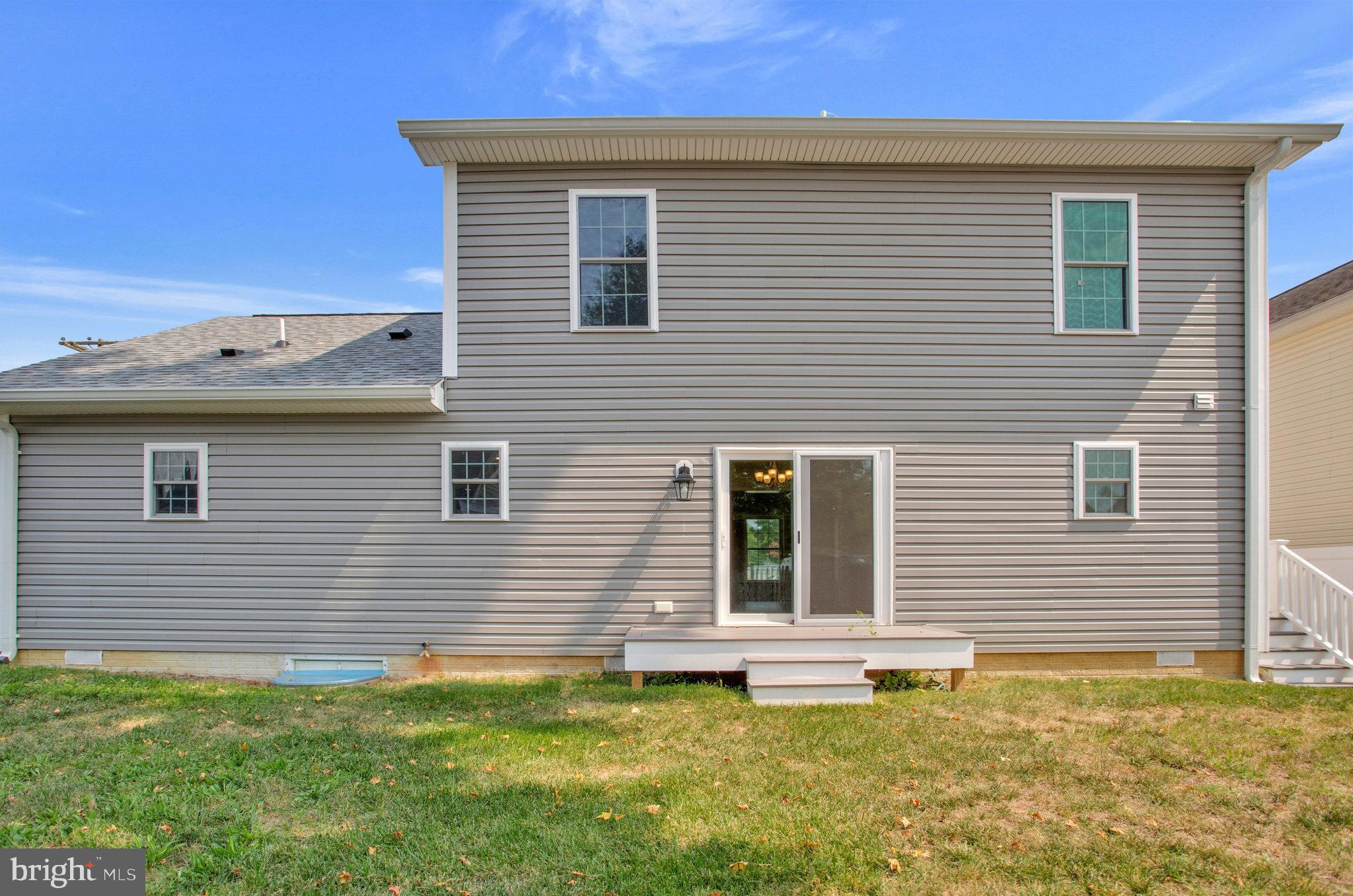 825 Selby Boulevard Edgewater, MD 21037 - Photo 54 of 55 View of backyard