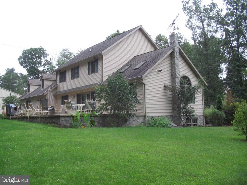 232 Wentzel Road Mohnton, PA 19540 - Photo 5 of 6 Gallery Image 5