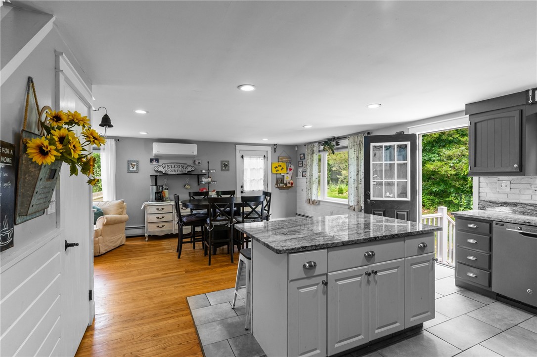 11 Red Cedar Road Scituate, RI 02857 - Photo 10 of 50 Gallery Image 10