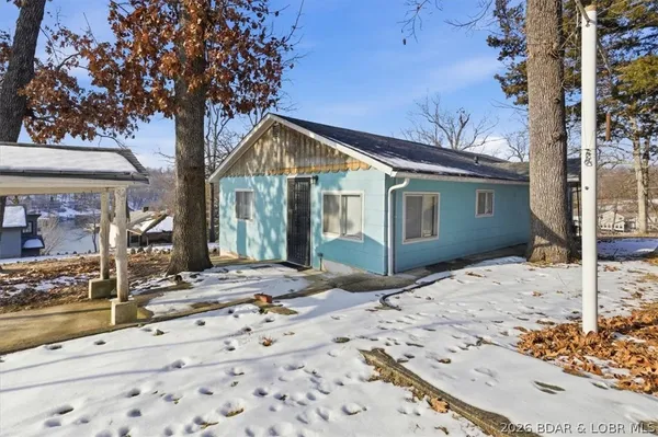 $229,900 | 391 Kansas City Way, Sunrise Beach, MO 65079