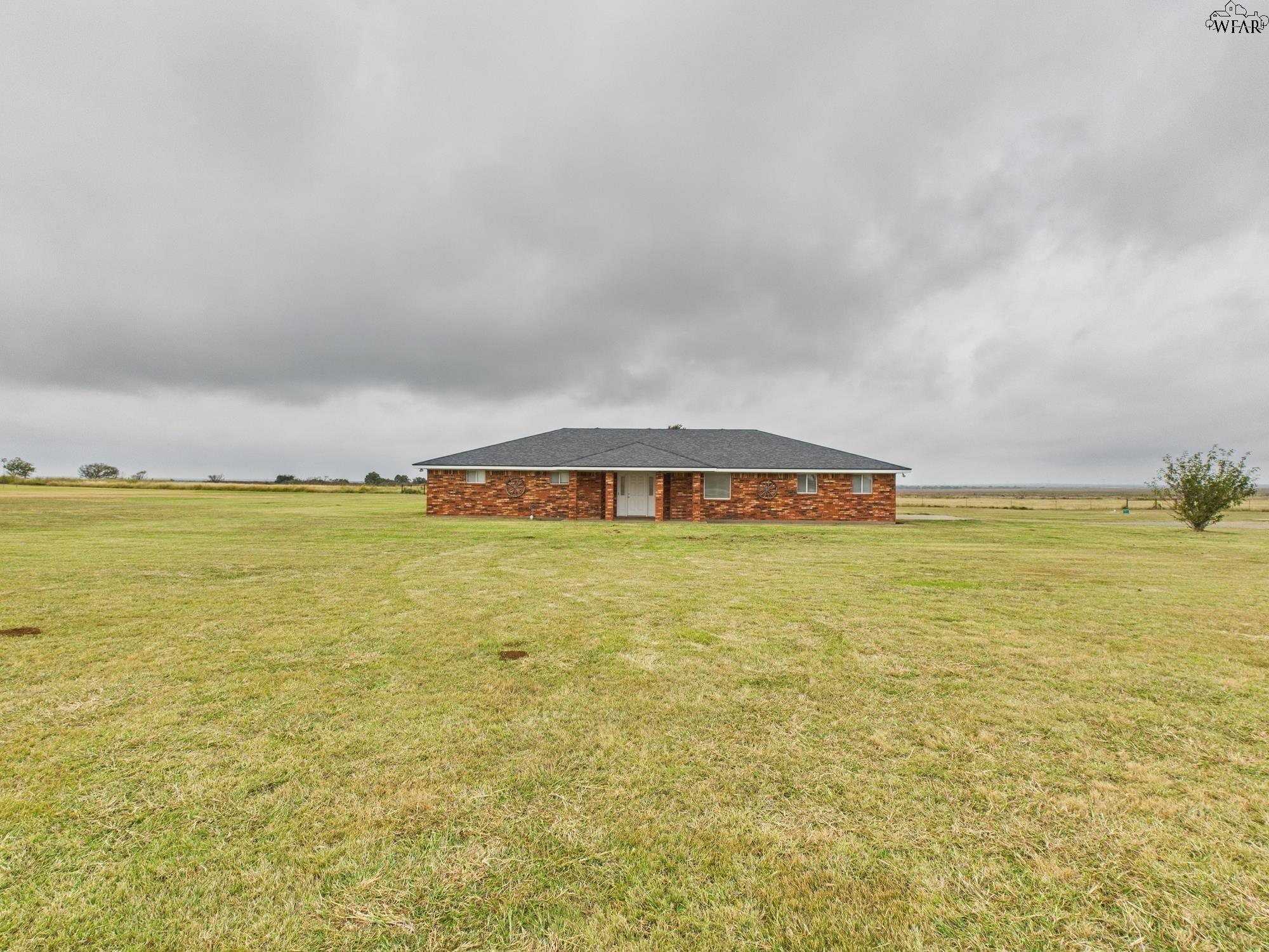 6427 Johnson Road Iowa Park, TX 76367 - Photo 1 of 1 Gallery Image 1