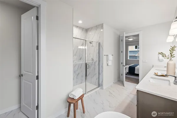 $1,024,950 | 1595 Lockridge Loop East, Enumclaw, WA 98022