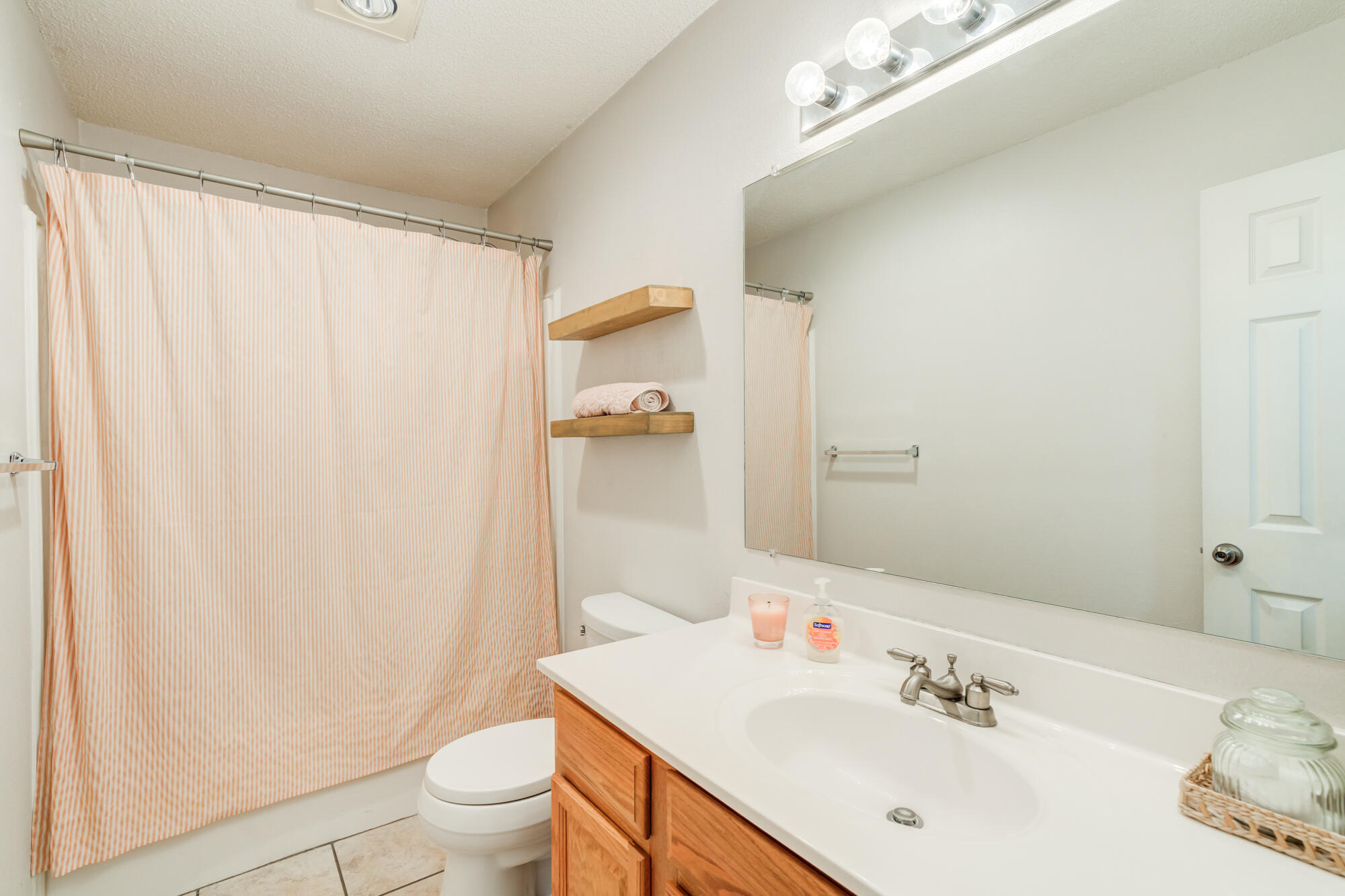 6211 18th Street Lubbock, TX 79416 - Photo 32 of 39 DSC05499_500_501_502_503