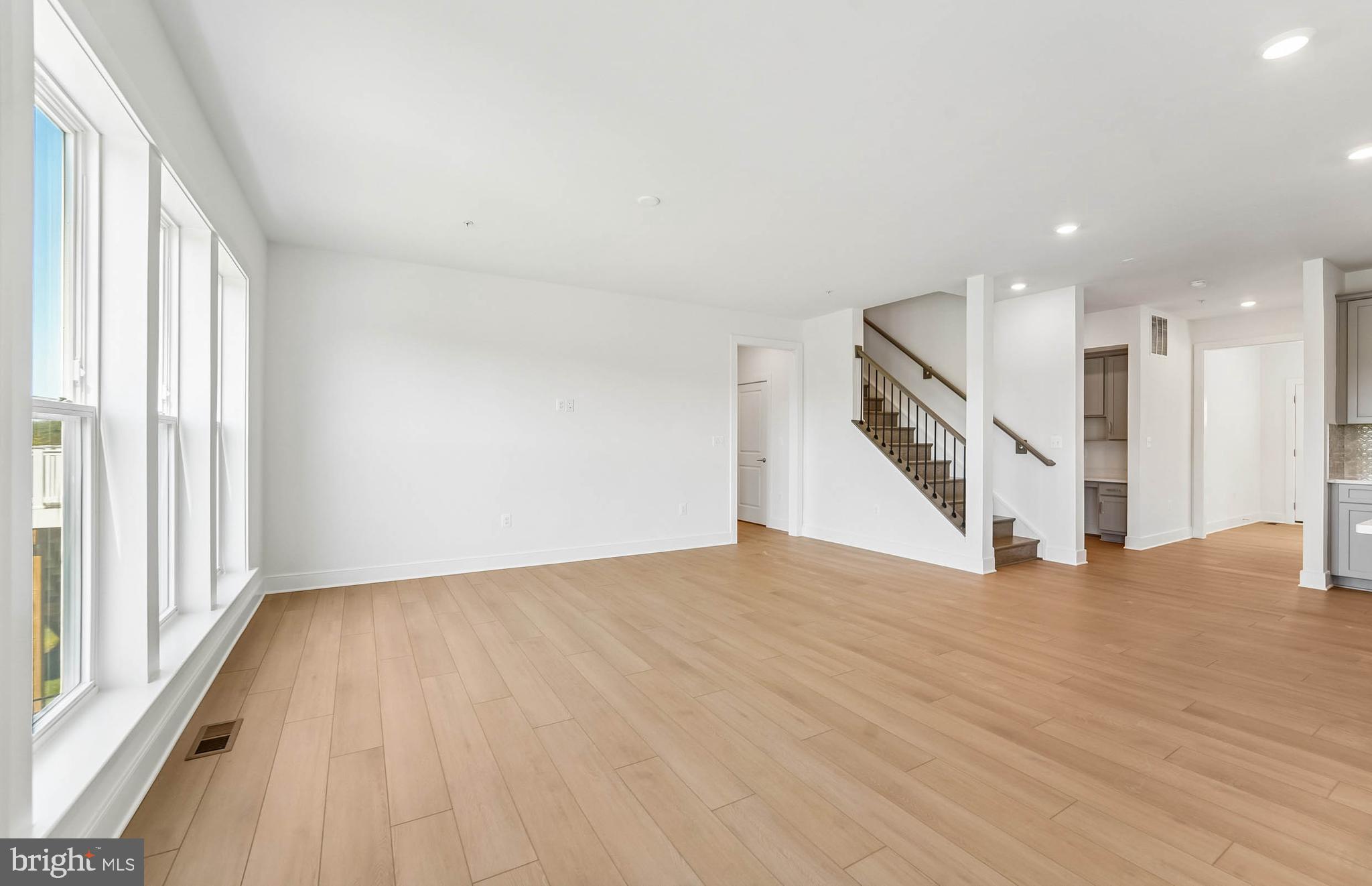 14602 Sourgum Road Boyds, MD 20841 - Photo 16 of 45 Gathering Room - Actual Home