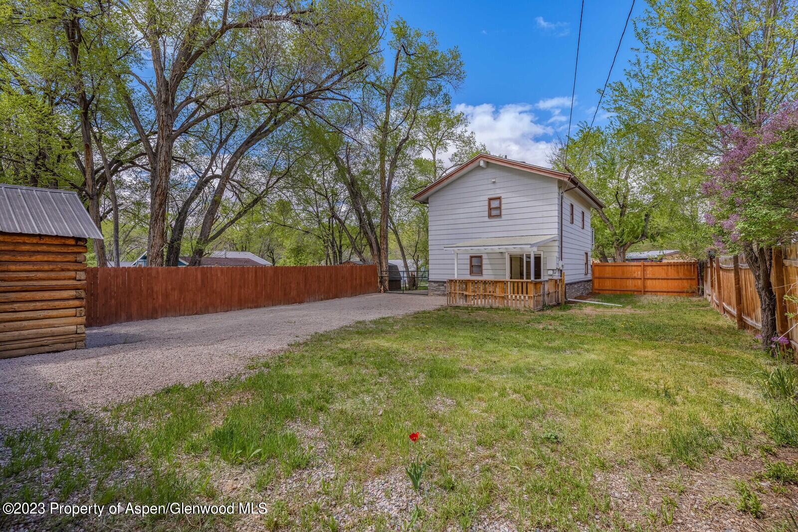 808 Park Avenue Rifle, CO 81650 - Photo 25 of 28 26_808_Park_Ave026_mls