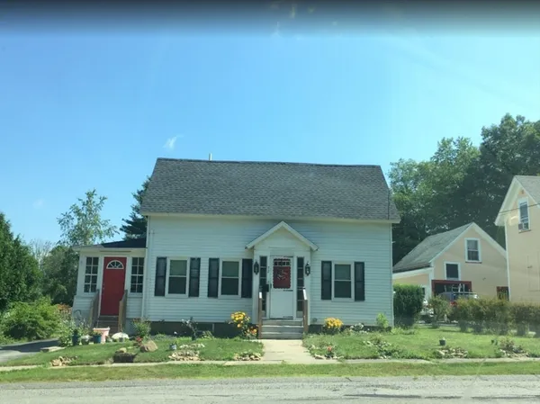 $2,650 | 72 Ash Street, Winchendon, MA 01475