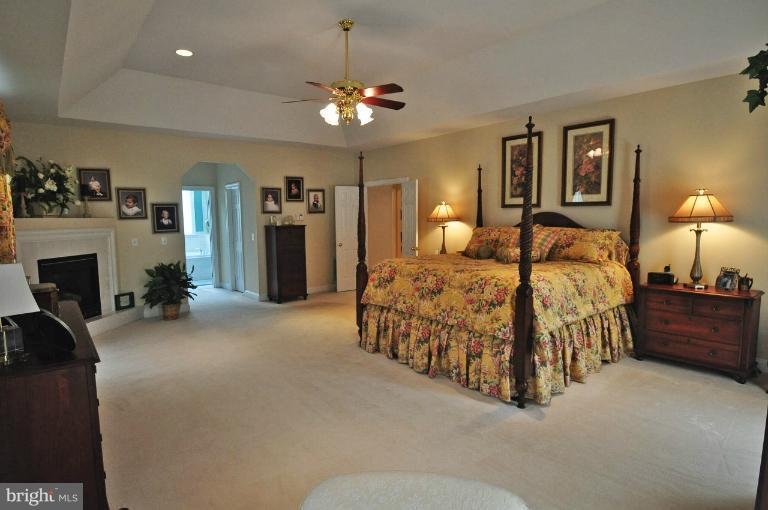 2514 Howard Grove Road Davidsonville, MD 21035 - Photo 14 of 30 Bedroom (Master)