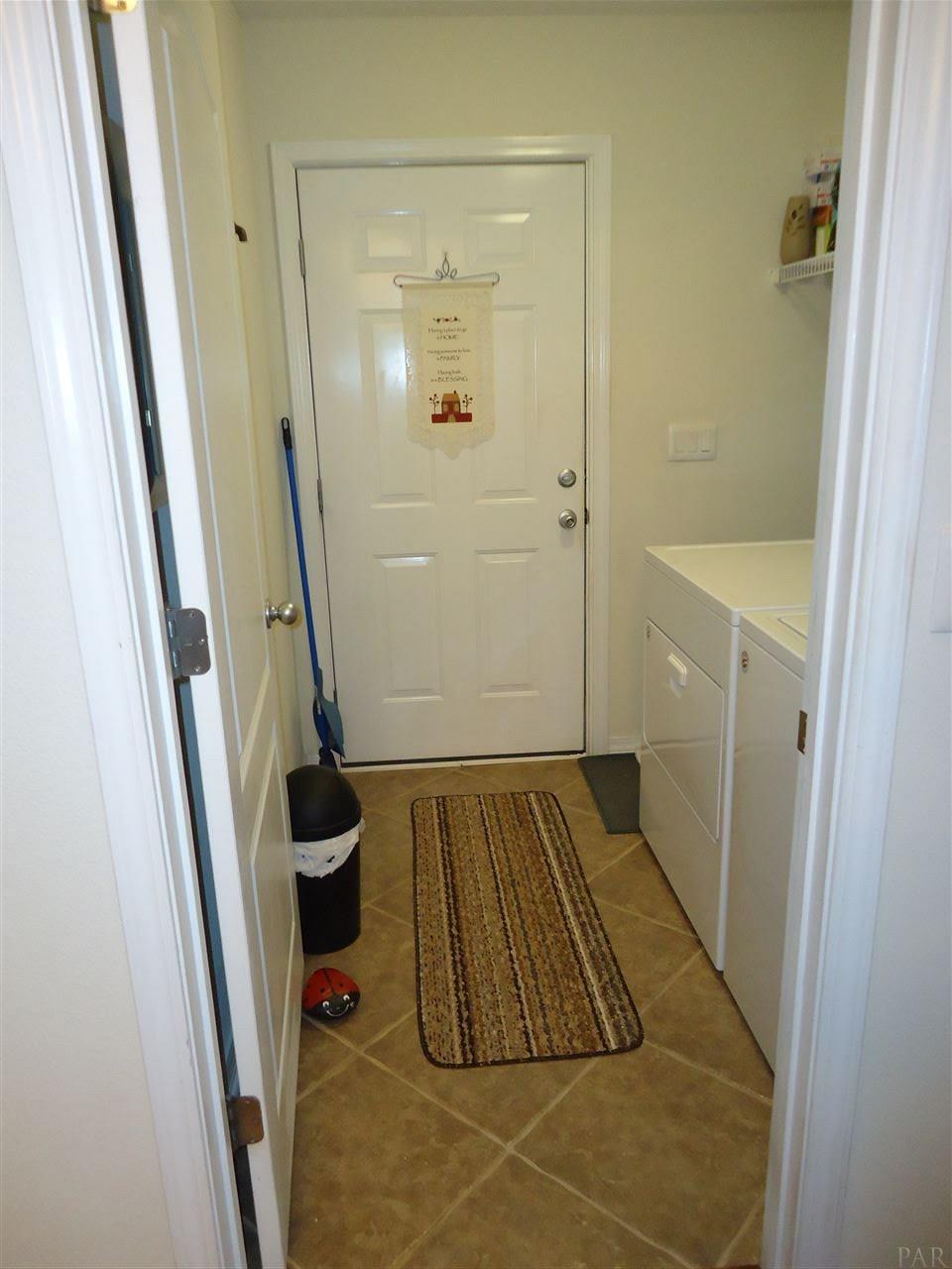 8641 Fields Road Milton, FL 32583 - Photo 13 of 18 Gallery Image 13