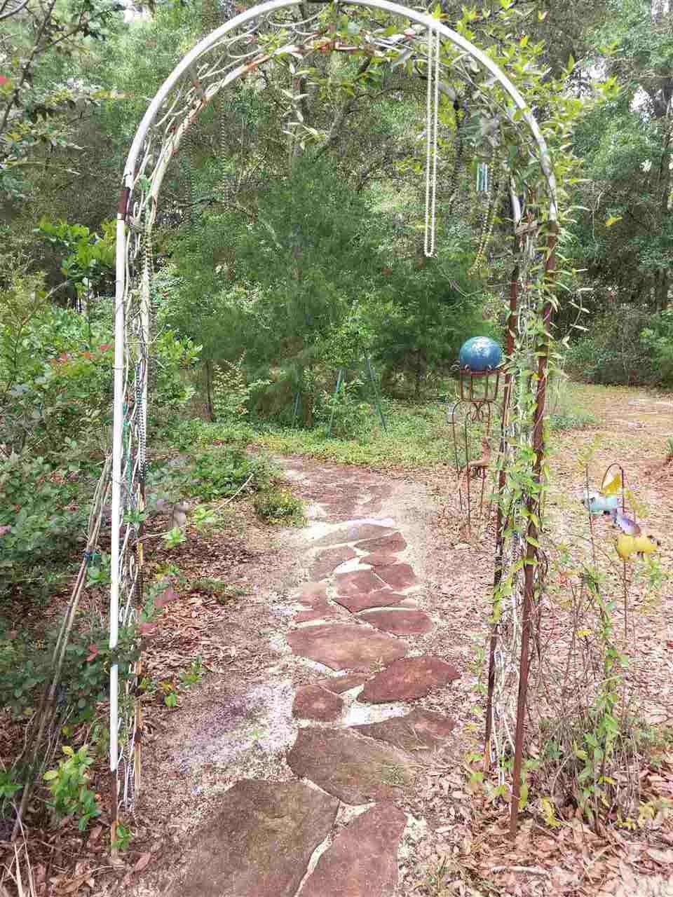 8641 Fields Road Milton, FL 32583 - Photo 16 of 18 Gallery Image 16