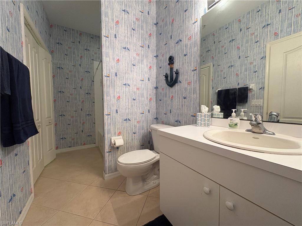 2720 Cypress Trace Circle, Unit 2933 Naples, FL 34119 - Photo 17 of 30