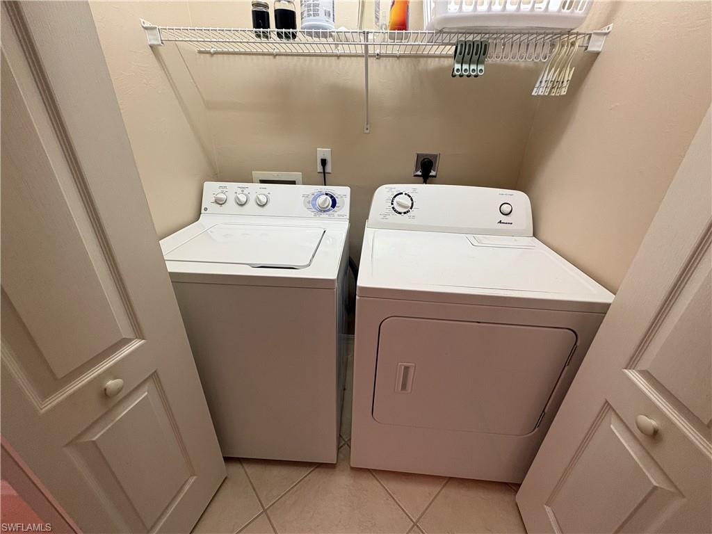 2720 Cypress Trace Circle, Unit 2933 Naples, FL 34119 - Photo 21 of 30