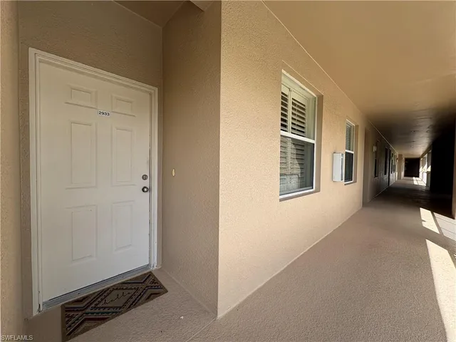 $1,900 | 2720 Cypress Trace Circle, Unit 2933, Naples, FL 34119