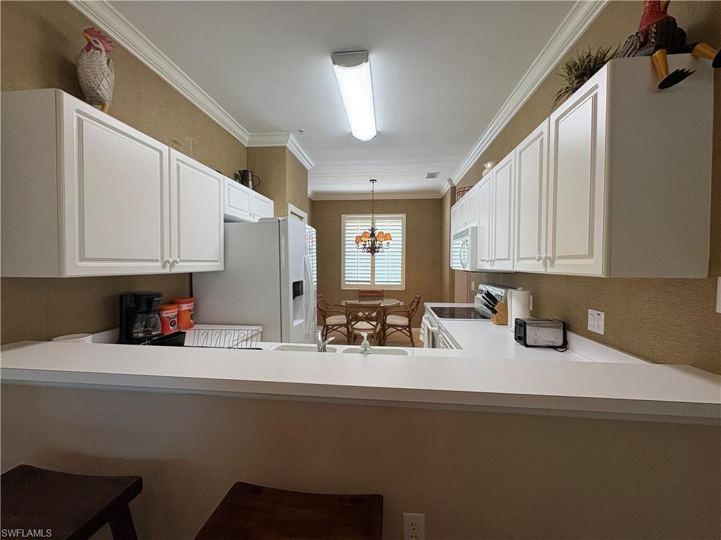 2720 Cypress Trace Circle, Unit 2933 Naples, FL 34119 - Photo 7 of 30