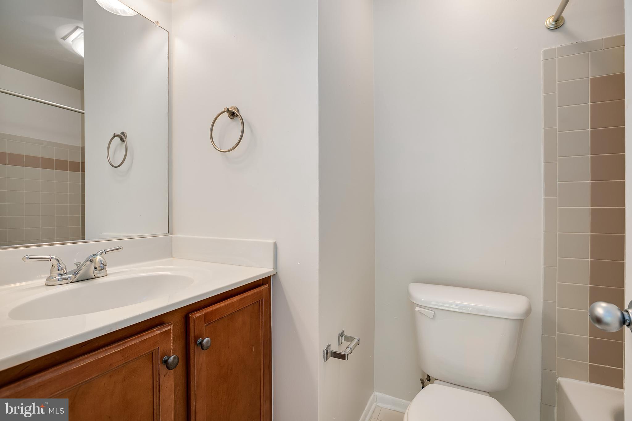 11653 Gas Light Court, Unit G Reston, VA 20190 - Photo 20 of 39 Gallery Image 20