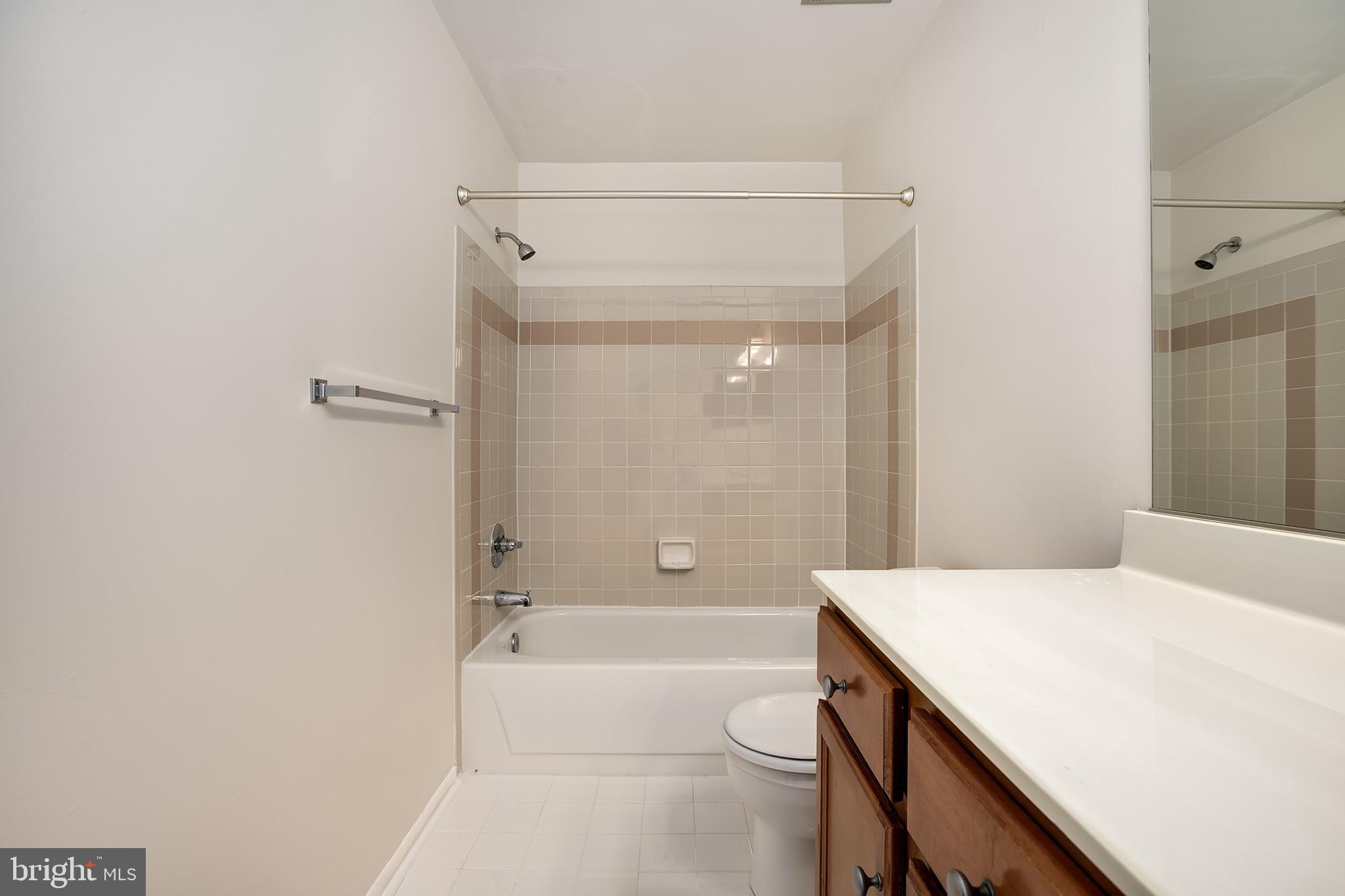11653 Gas Light Court, Unit G Reston, VA 20190 - Photo 26 of 39 Gallery Image 26
