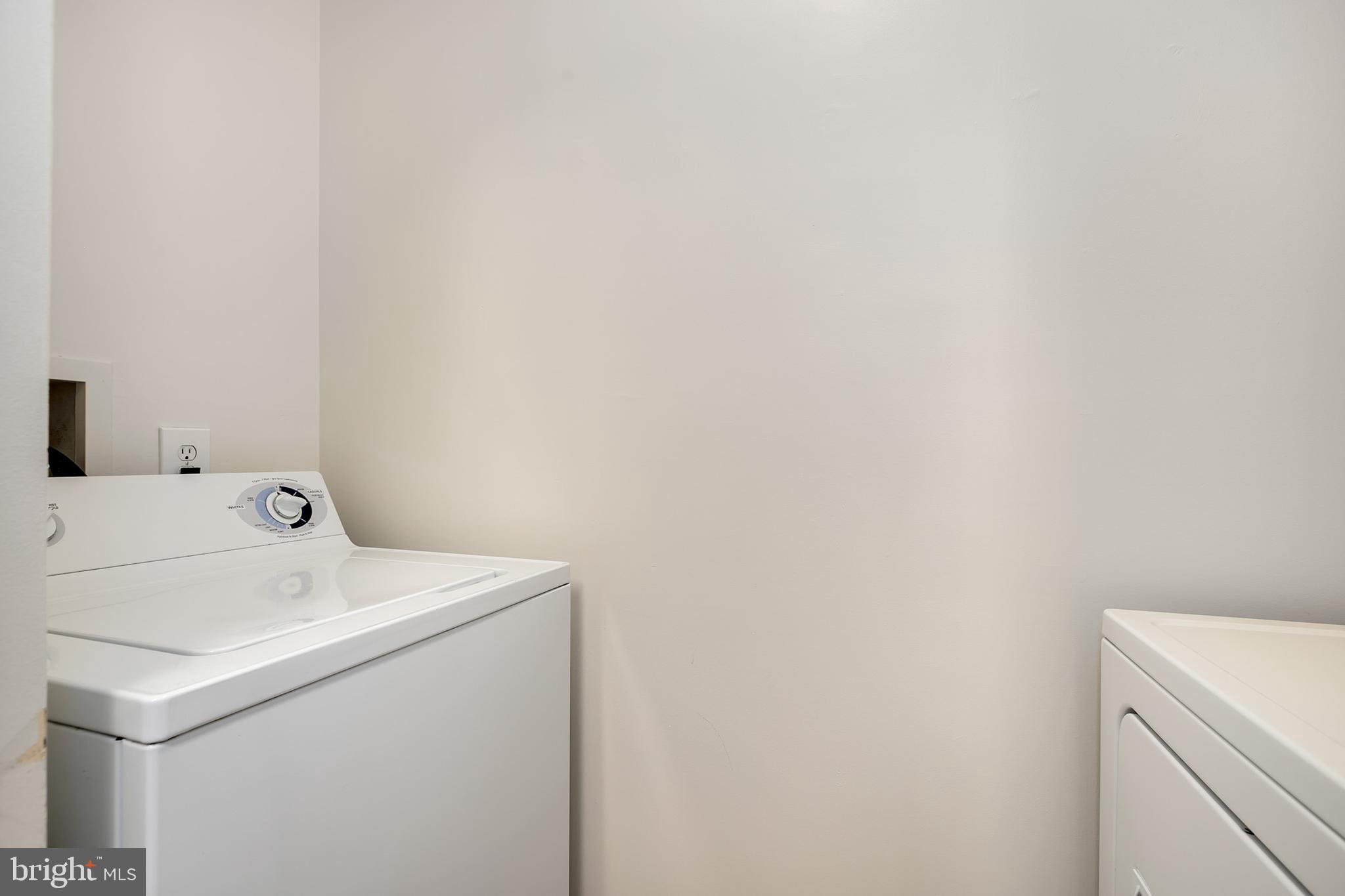 11653 Gas Light Court, Unit G Reston, VA 20190 - Photo 27 of 39 Gallery Image 27