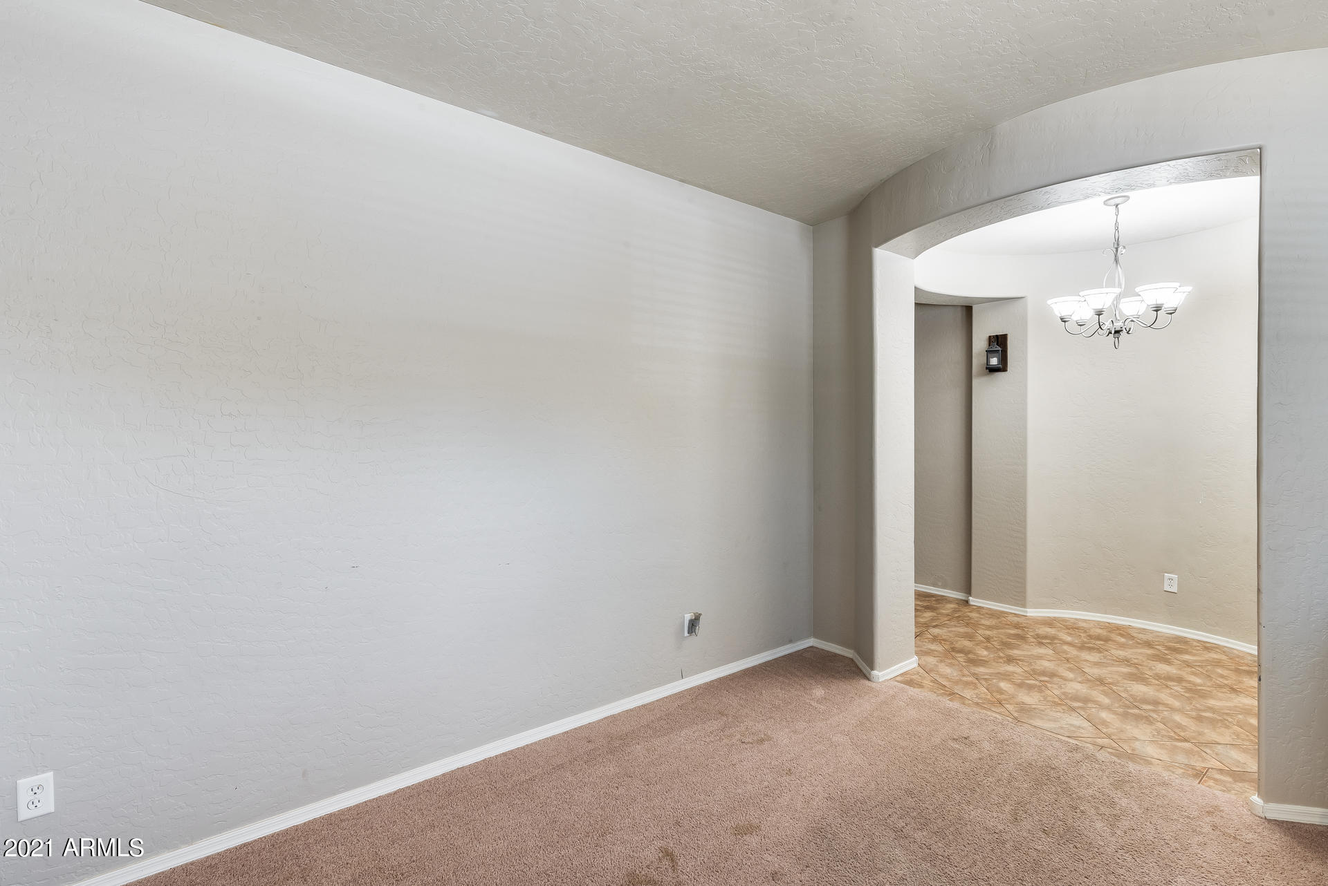 15050 West Bloomfield Road Surprise, AZ 85379 - Photo 7 of 35 Gallery Image 7