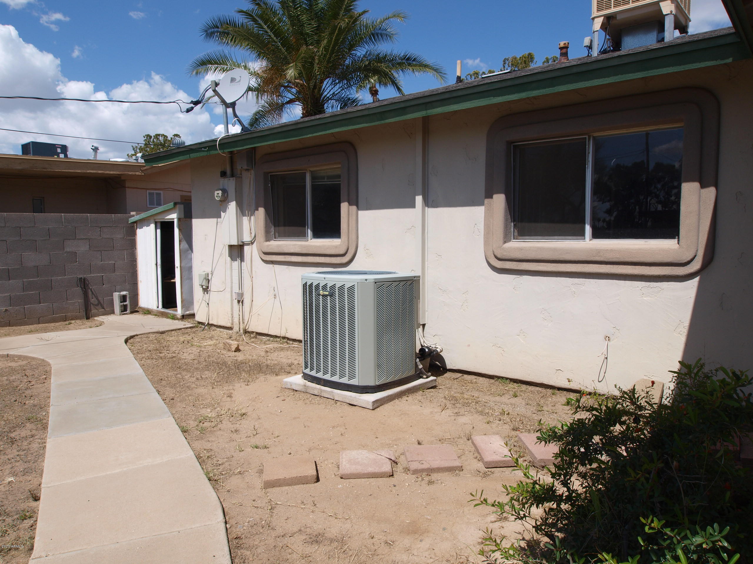 4115 West Griswold Road Phoenix, AZ 85051 - Photo 18 of 22 19